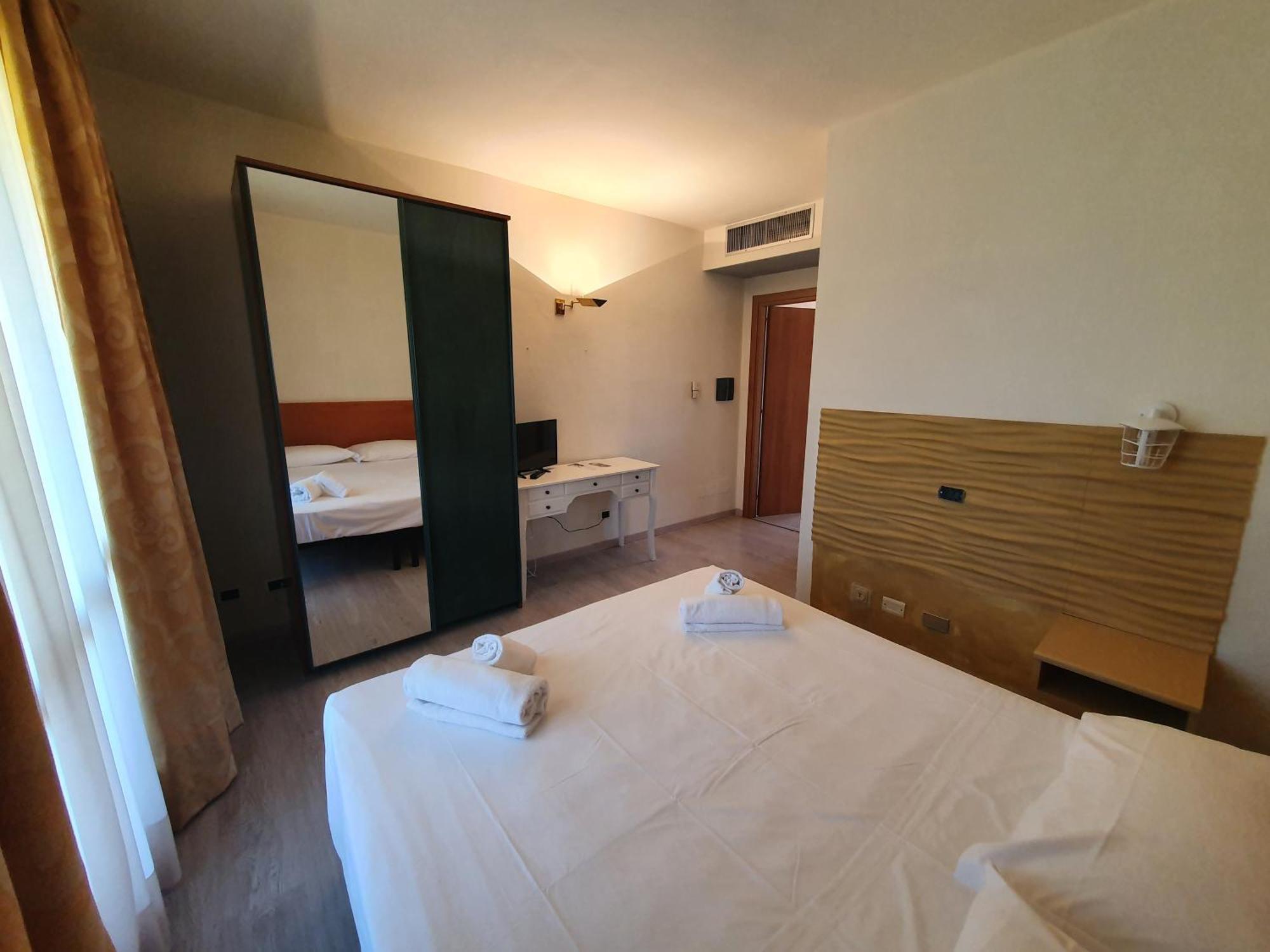 Hotel Carignano Lucca Room photo